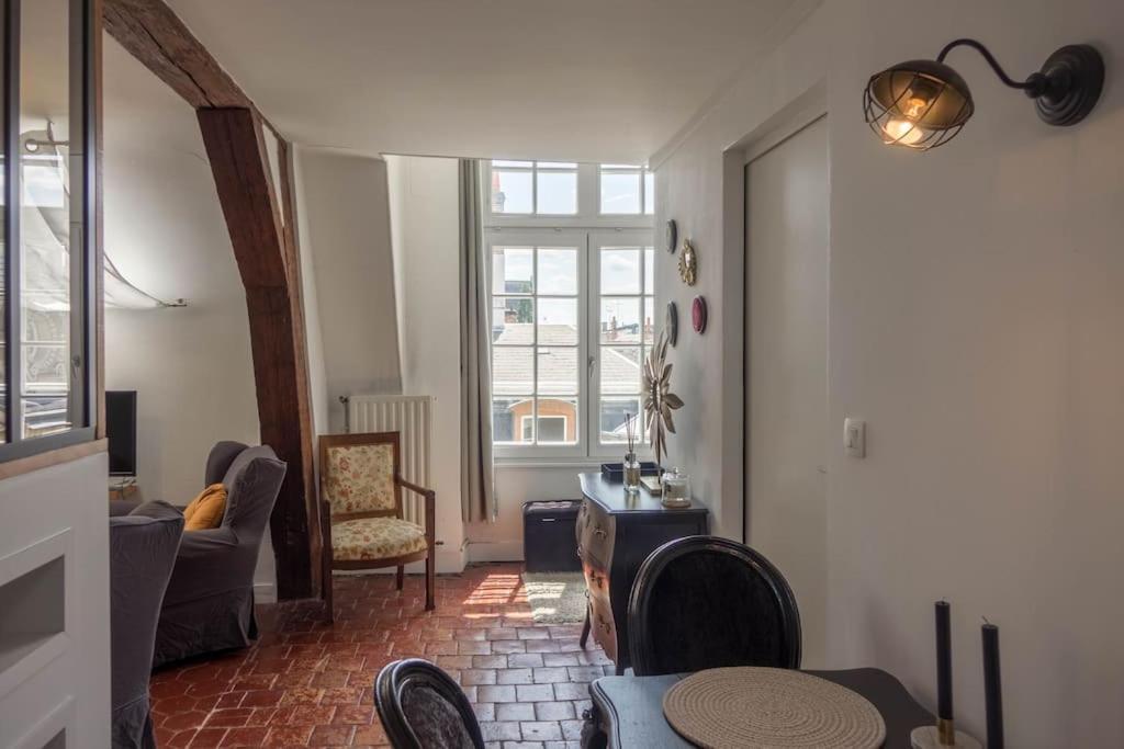 Apartament Le Sainte Anne *Studio* Orlean Zewnętrze zdjęcie