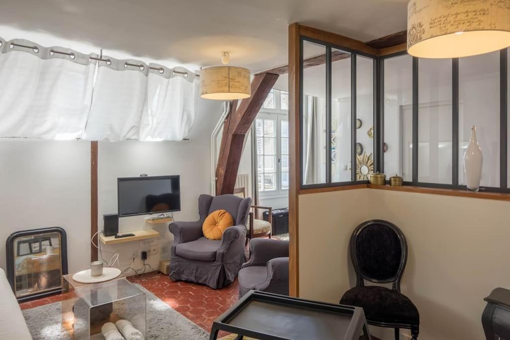 Apartament Le Sainte Anne *Studio* Orlean Zewnętrze zdjęcie